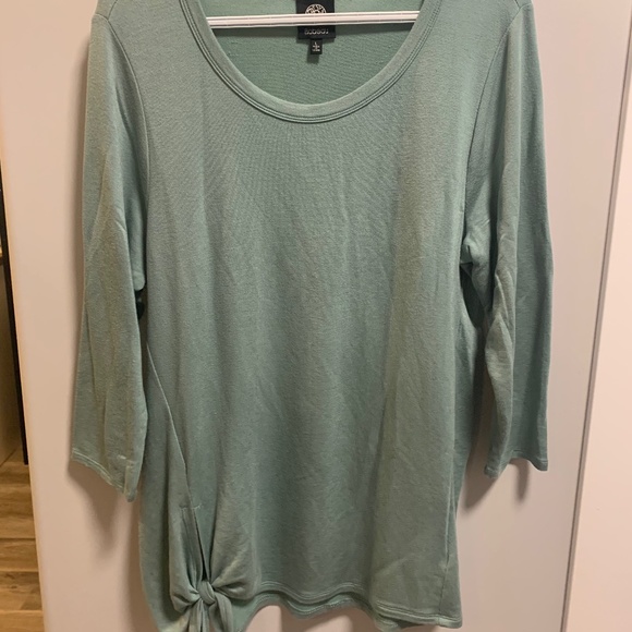 Bobeau Green Light Long Sleeve - Picture 1 of 3